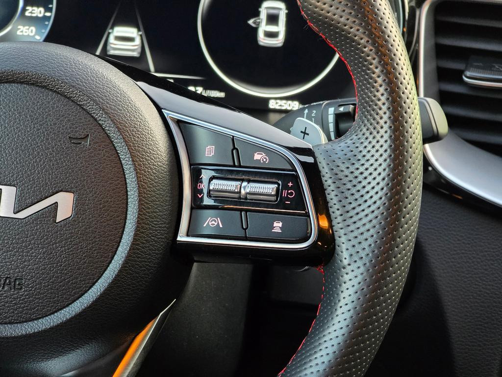 Kia ProCeed