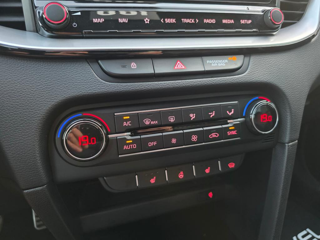 Kia ProCeed