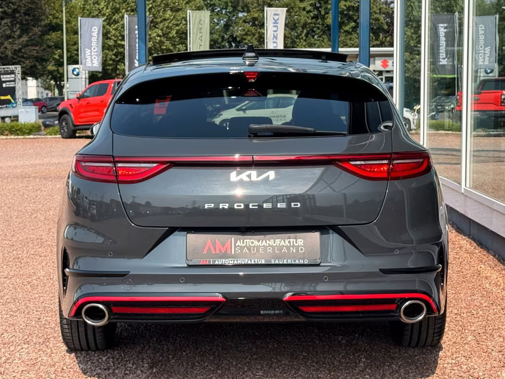 Kia ProCeed