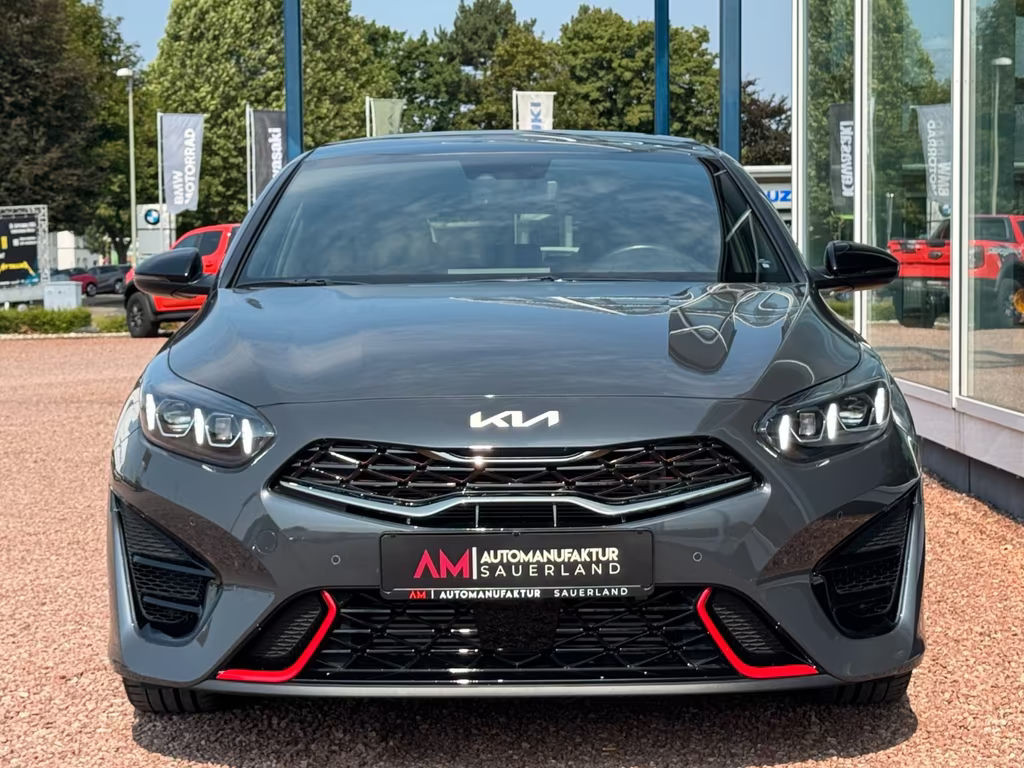 Kia ProCeed