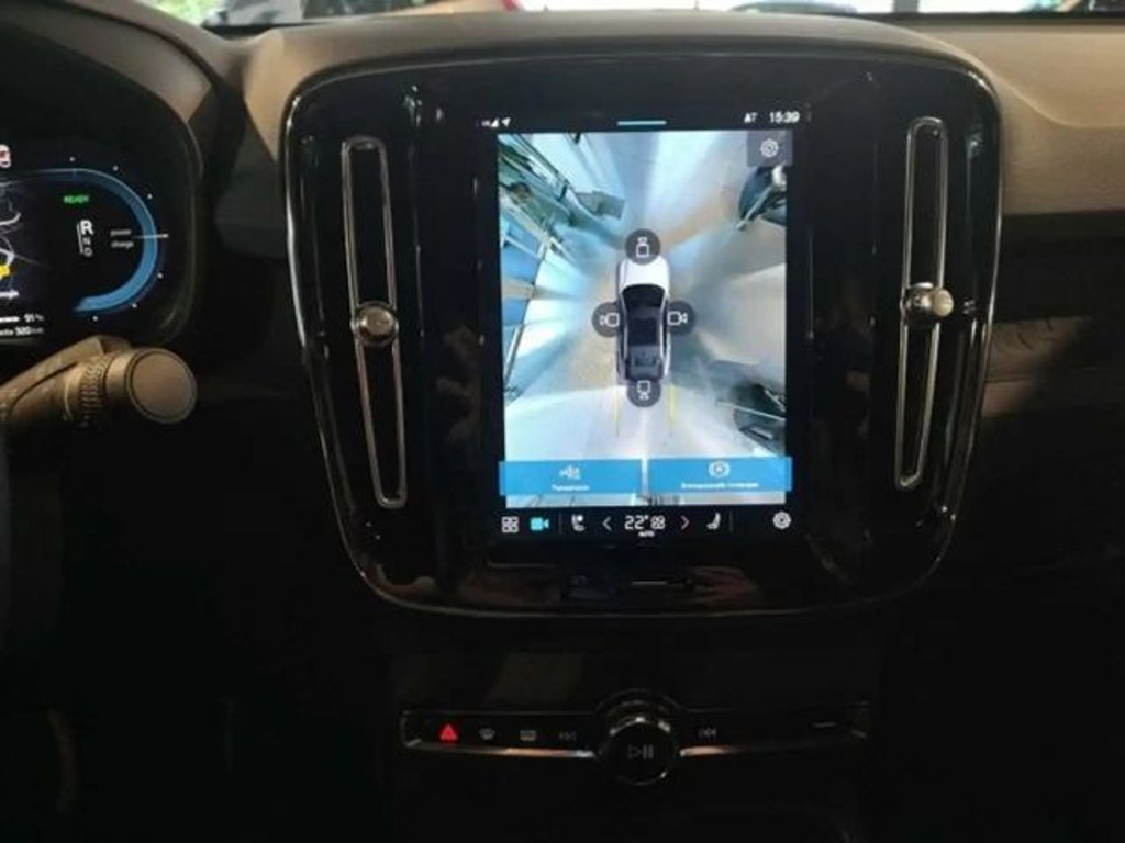 Volvo C40