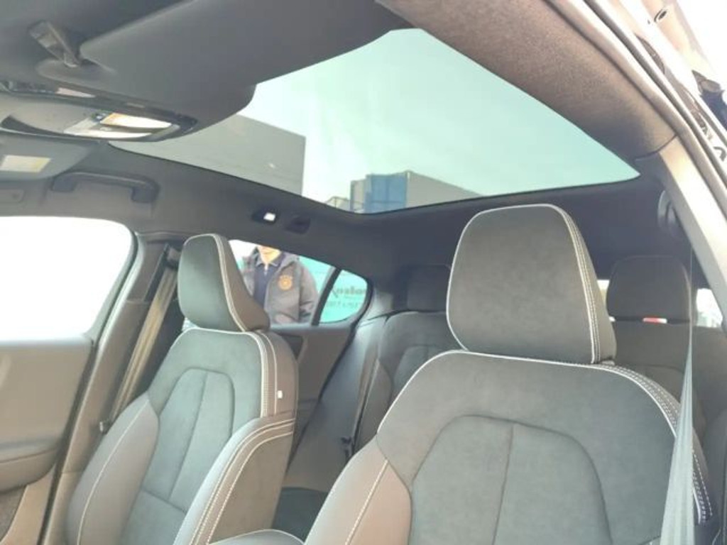 Volvo C40