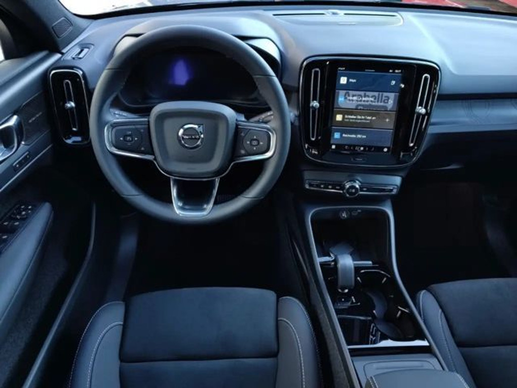 Volvo C40