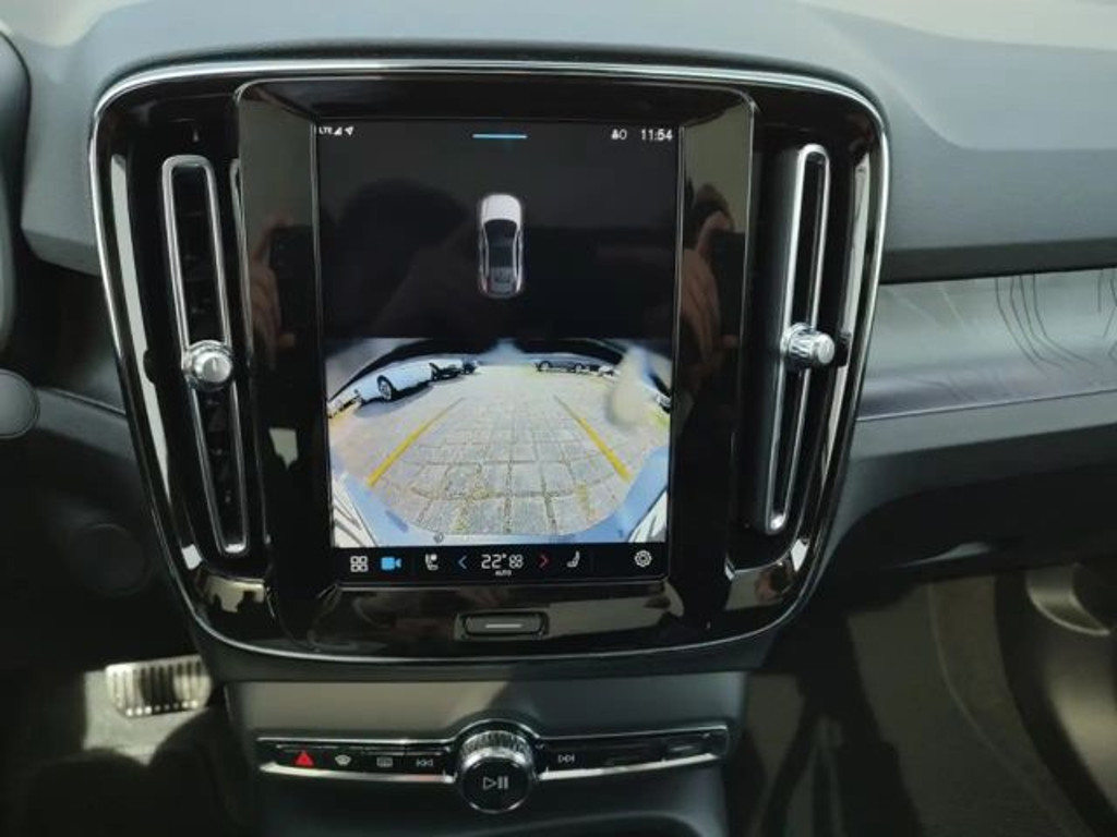 Volvo C40