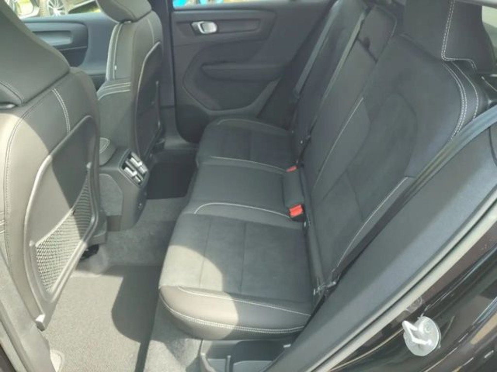 Volvo C40