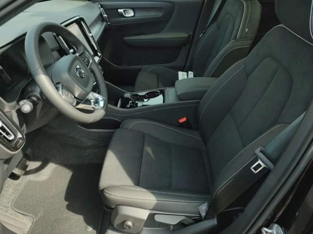 Volvo C40