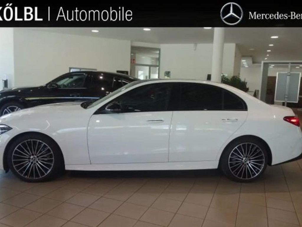 Mercedes-Benz C-Klasse C 300 4MATIC AMG Line C 300 d Sedan