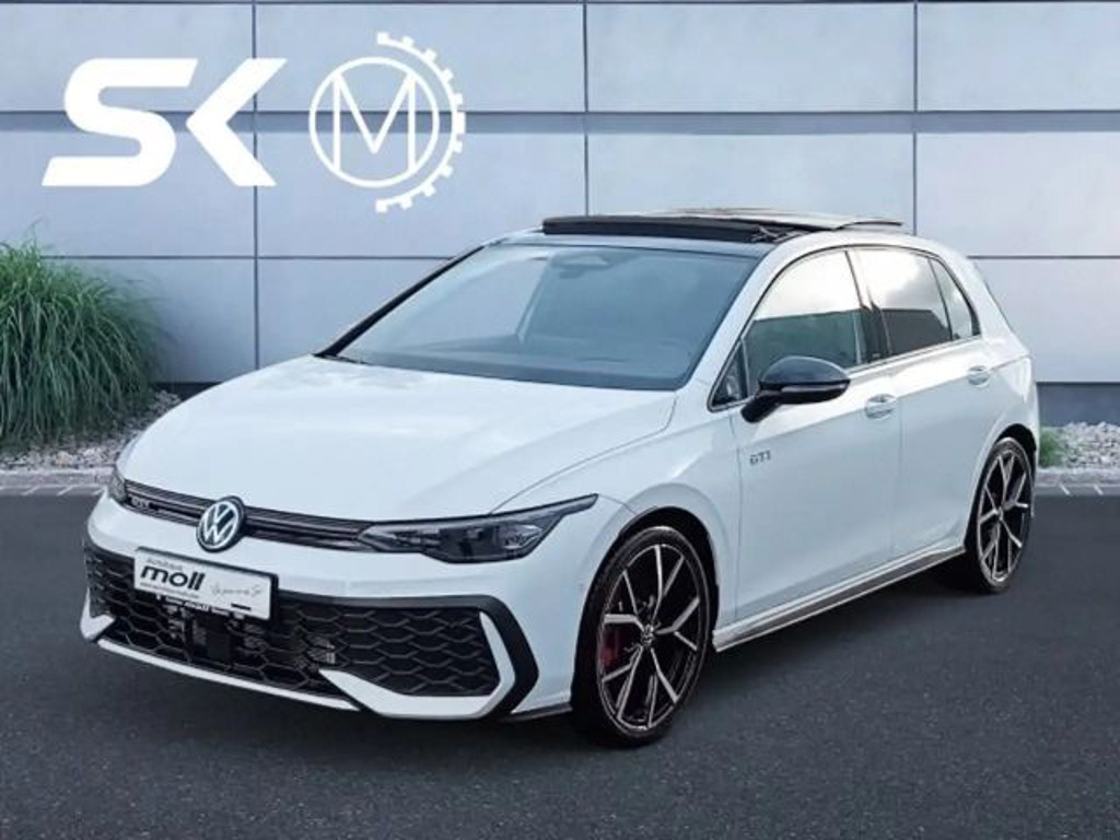 Volkswagen Golf DSG GTI