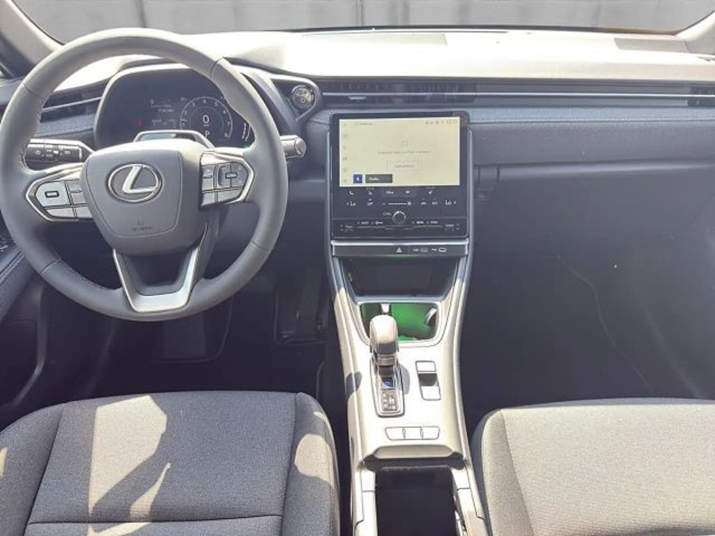 Lexus LBX