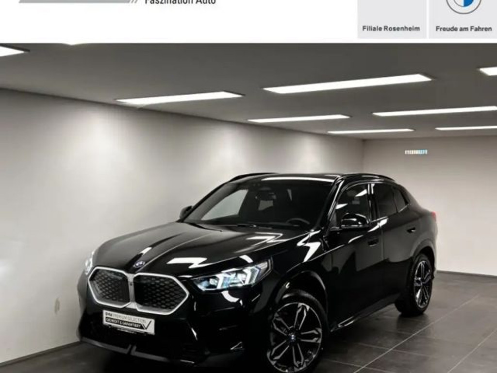 BMW iX2 M-Sport Coupé eDrive20