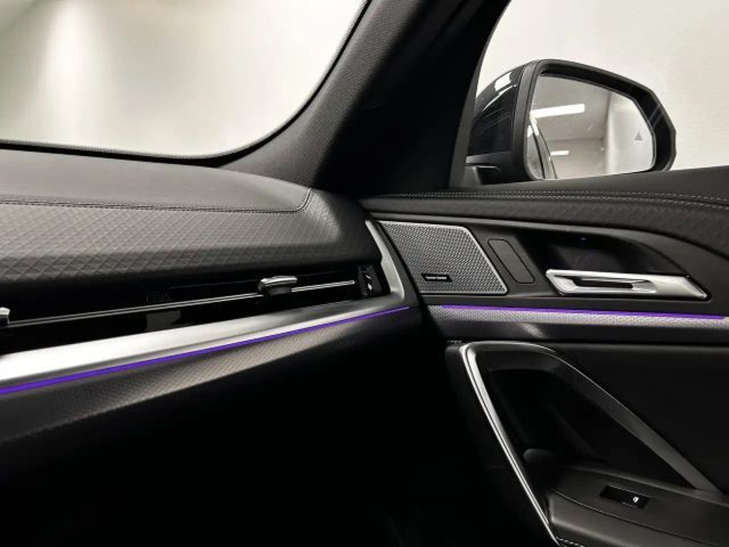 BMW iX2