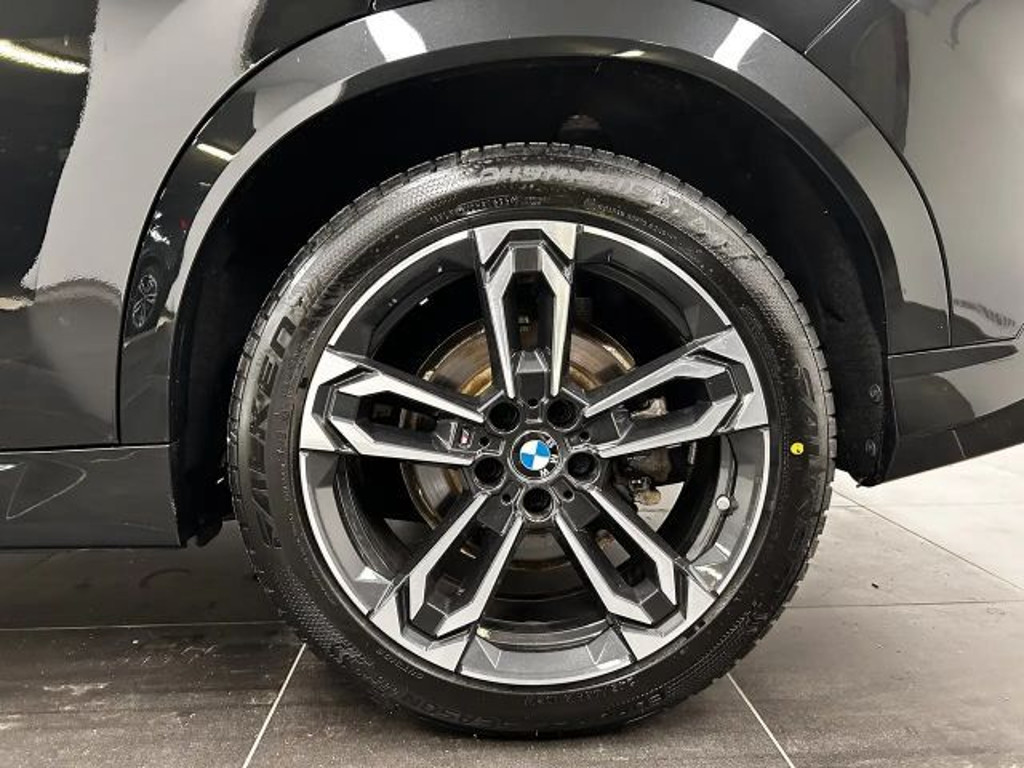 BMW iX2