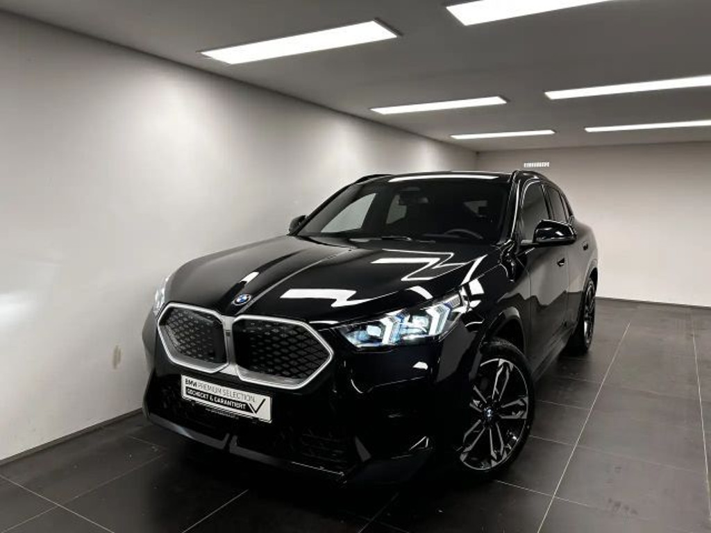 BMW iX2