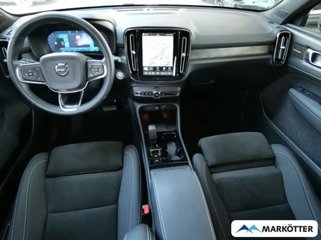 Volvo XC40 Dark Ultra