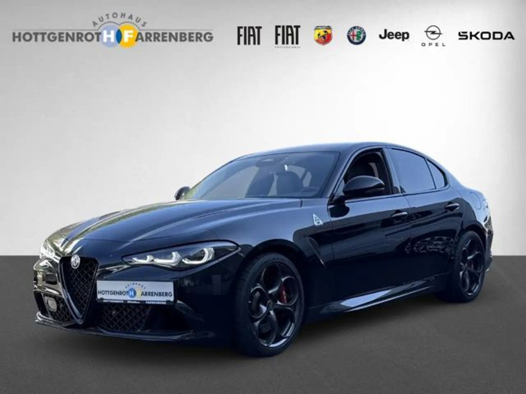 Alfa Romeo Giulia Quadrifoglio Quadrifoglio Verde