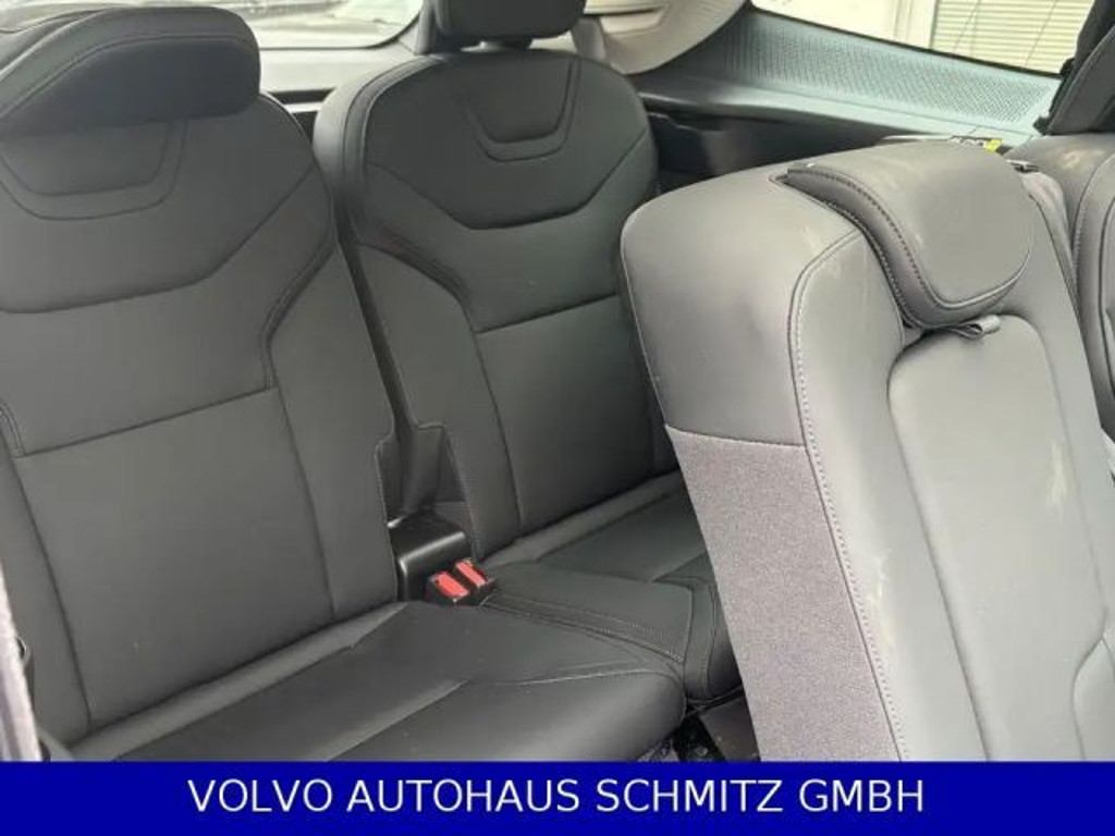 Volvo EX90