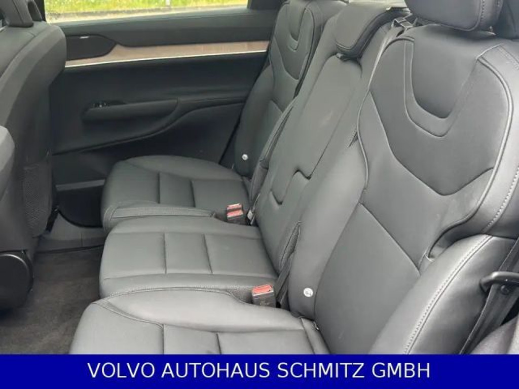 Volvo EX90