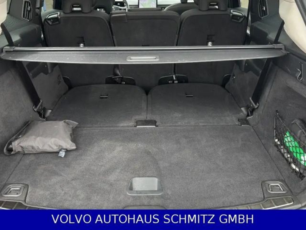 Volvo EX90