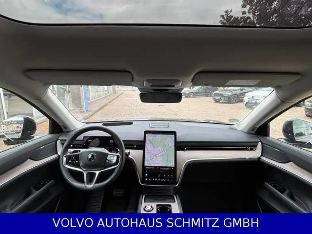 Volvo EX90