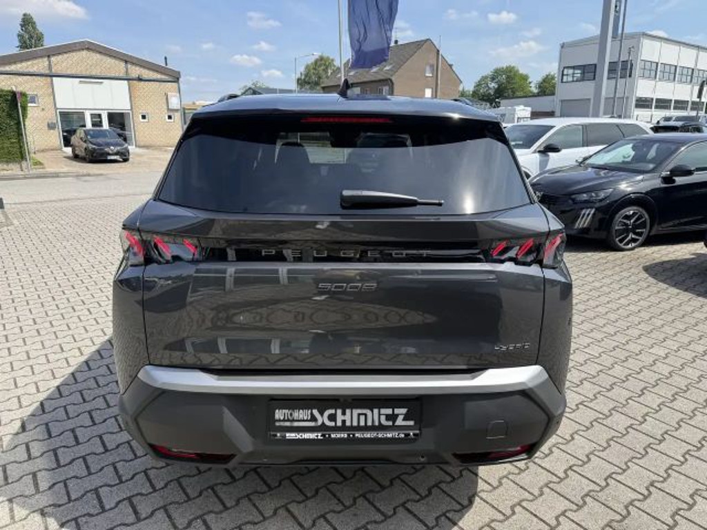 Peugeot 5008 GT-Line Hybrid