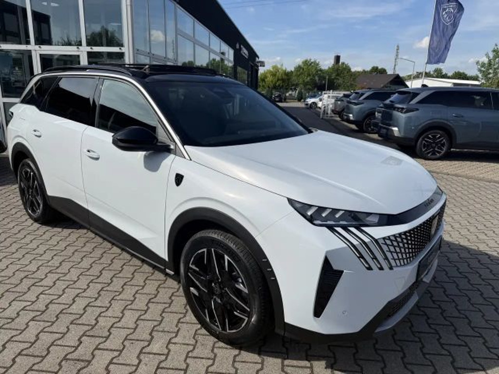 Peugeot 5008