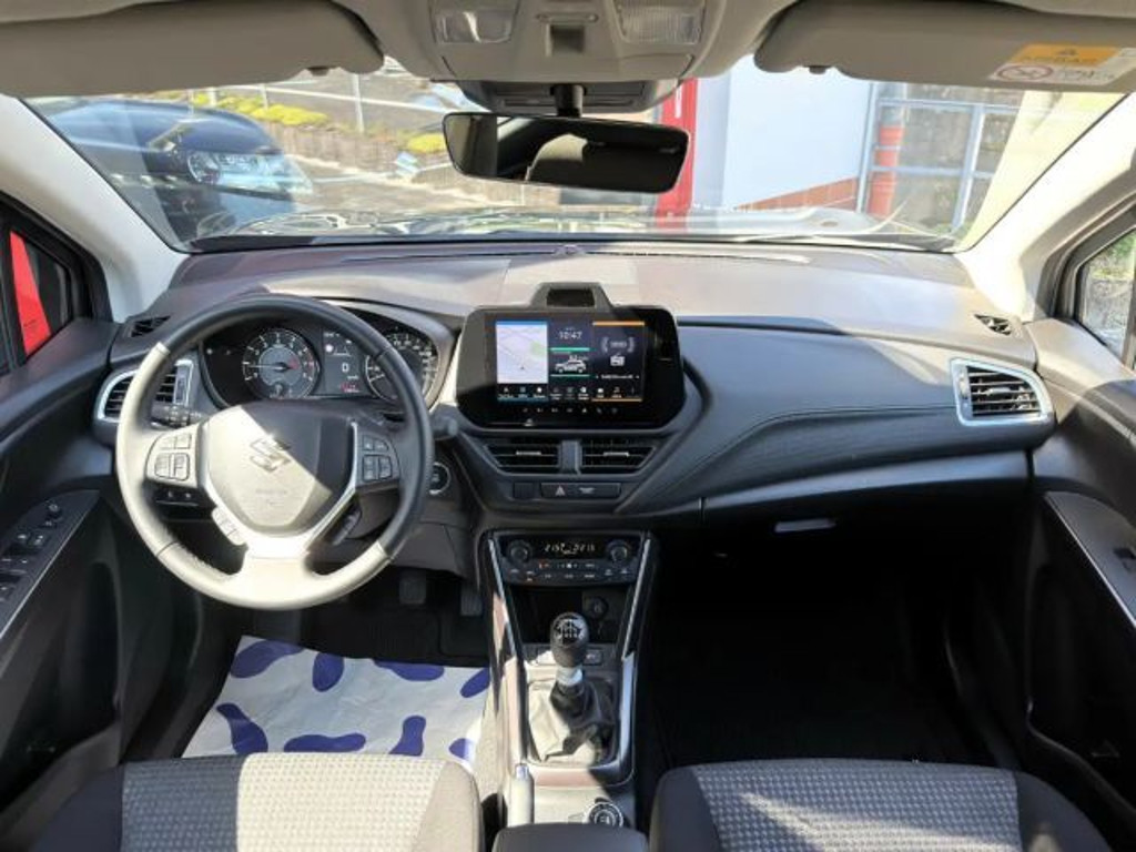 Suzuki S-Cross