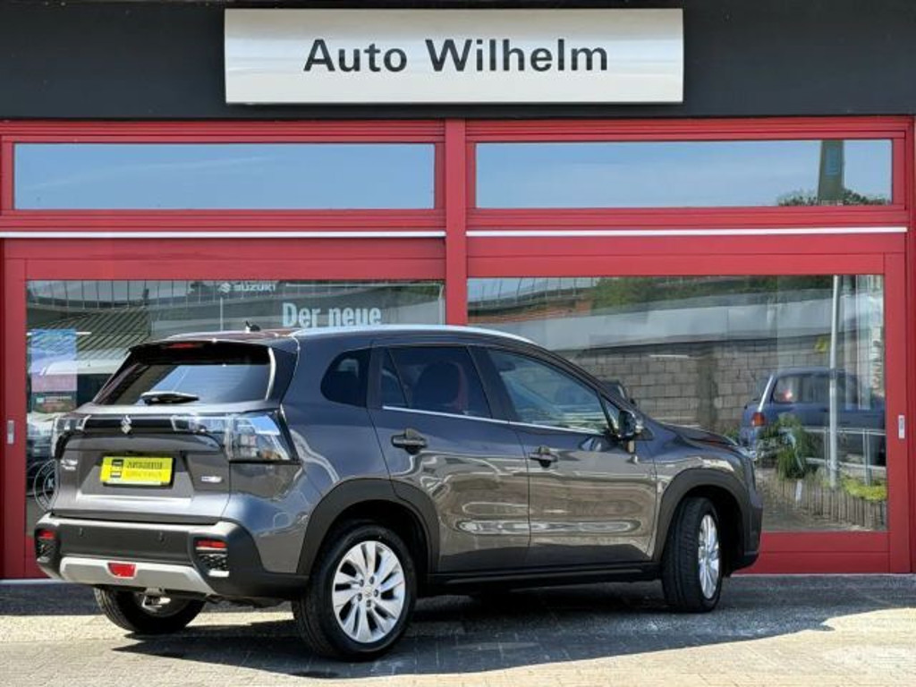 Suzuki S-Cross