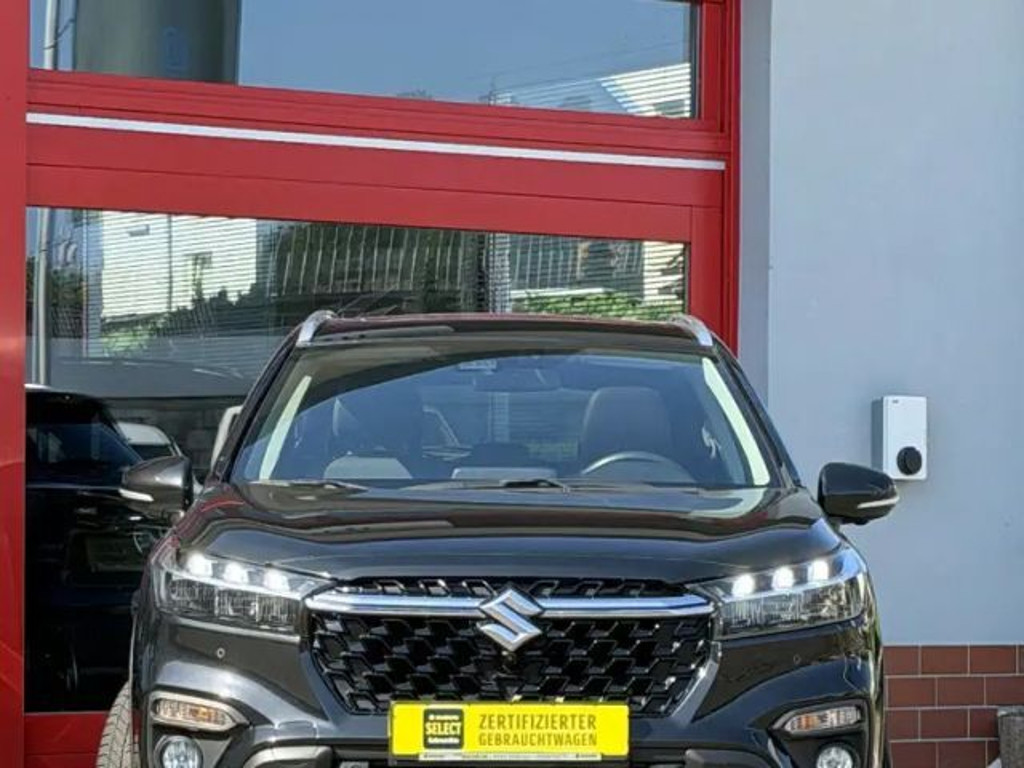 Suzuki S-Cross