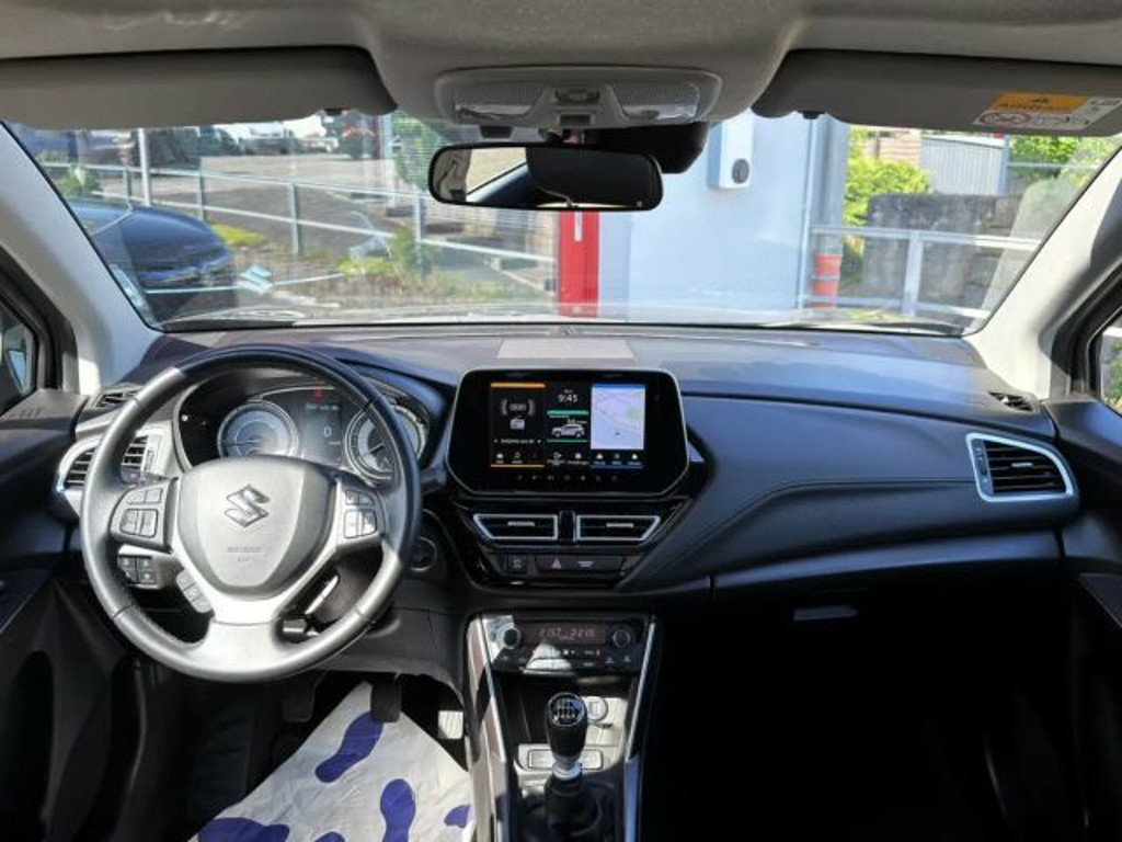 Suzuki S-Cross