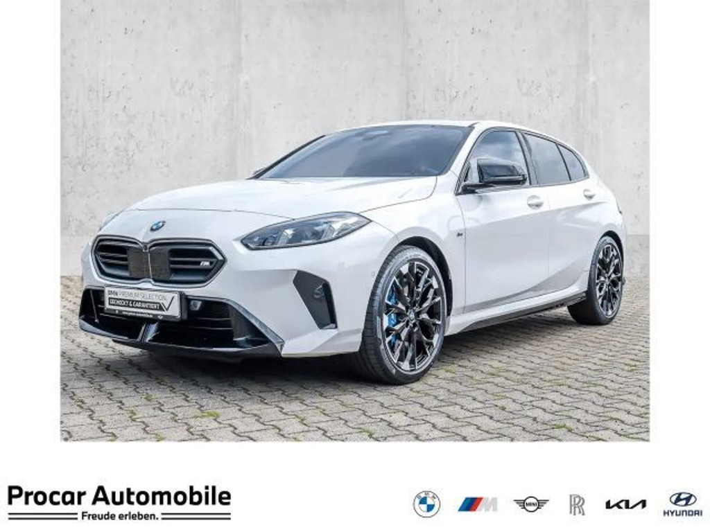 BMW 1 Serie 135 M-Sport xDrive Sedan 5-deurs