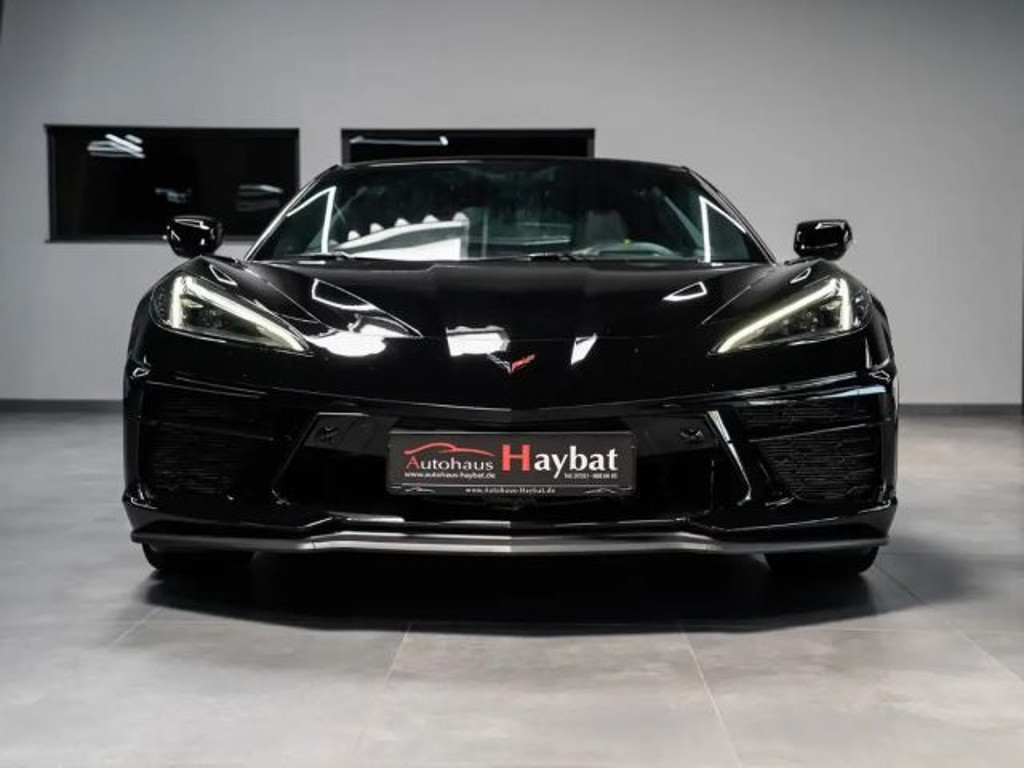 Corvette C8