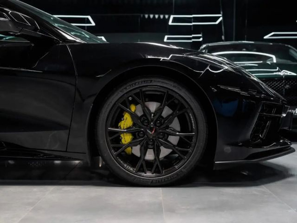 Corvette C8