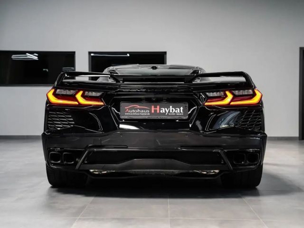 Corvette C8