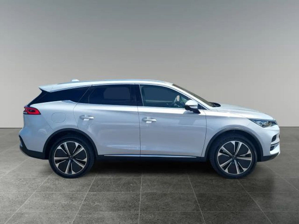 BYD Tang