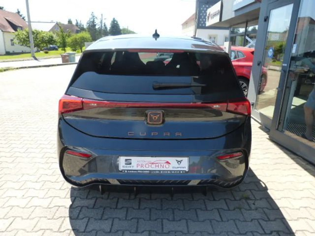 Cupra Born