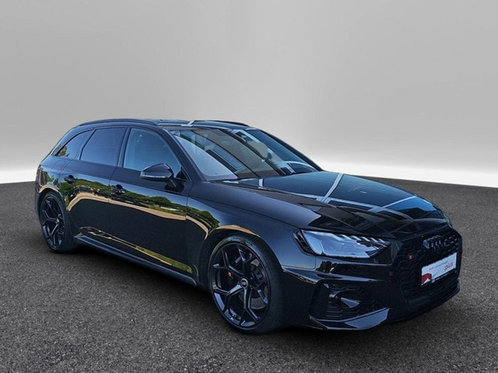 Audi RS4