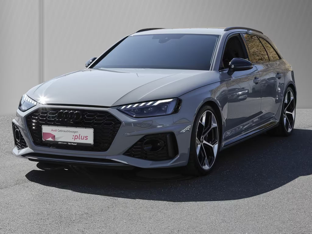 Audi RS4