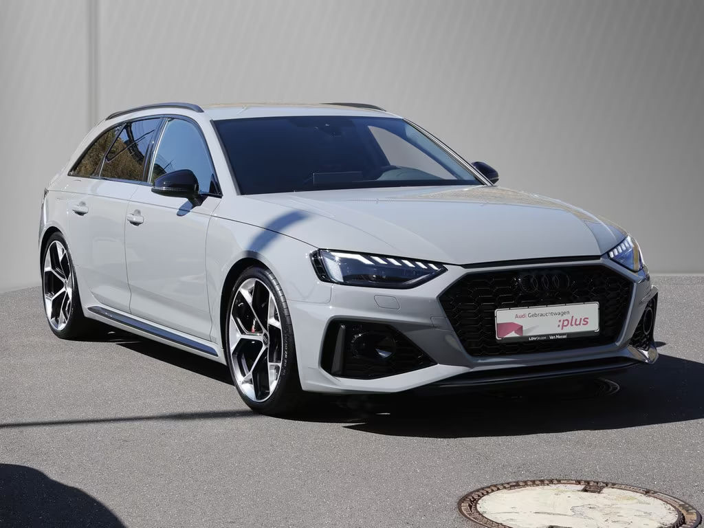 Audi RS4