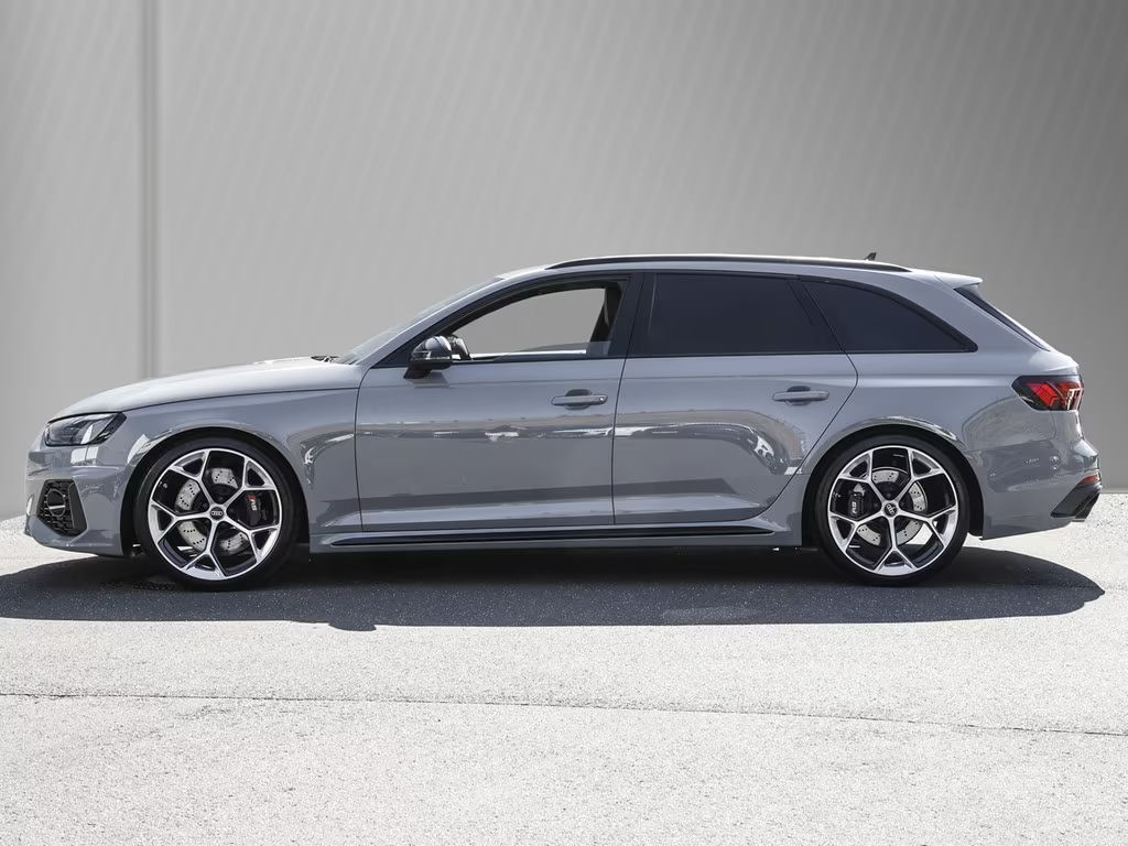 Audi RS4