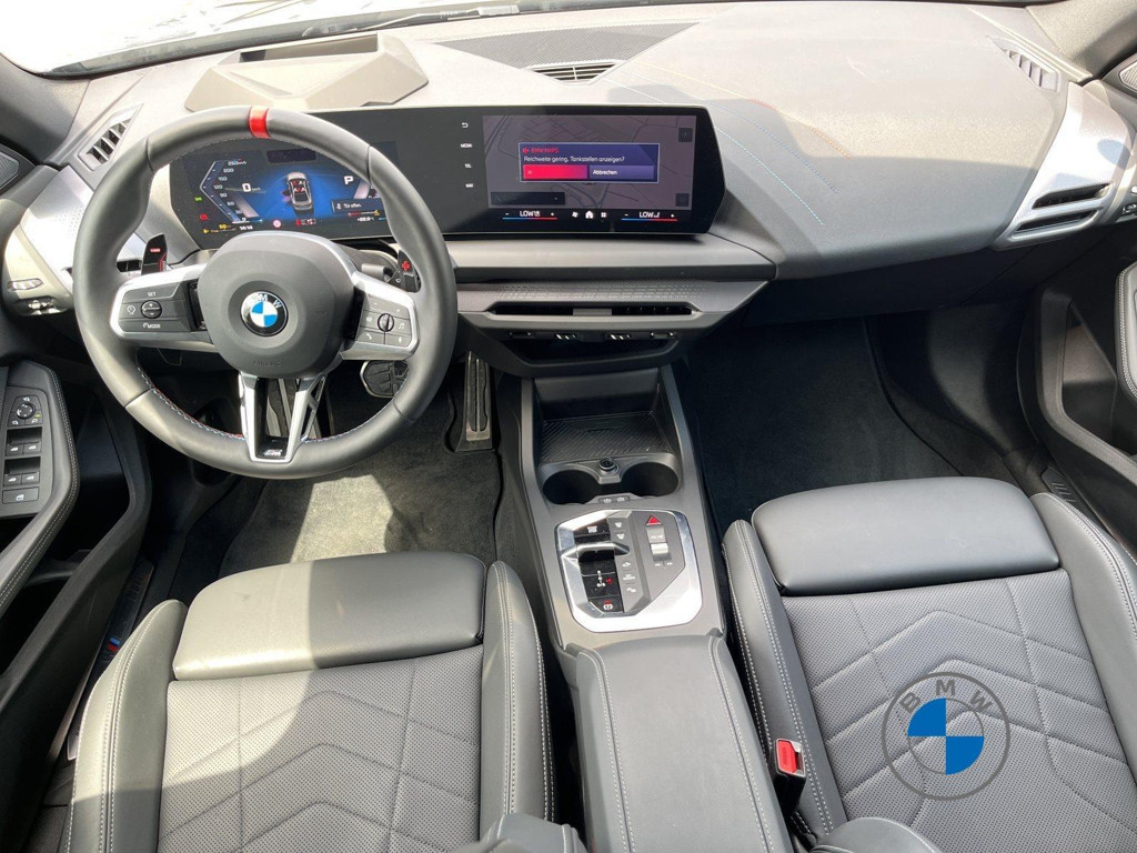BMW M235