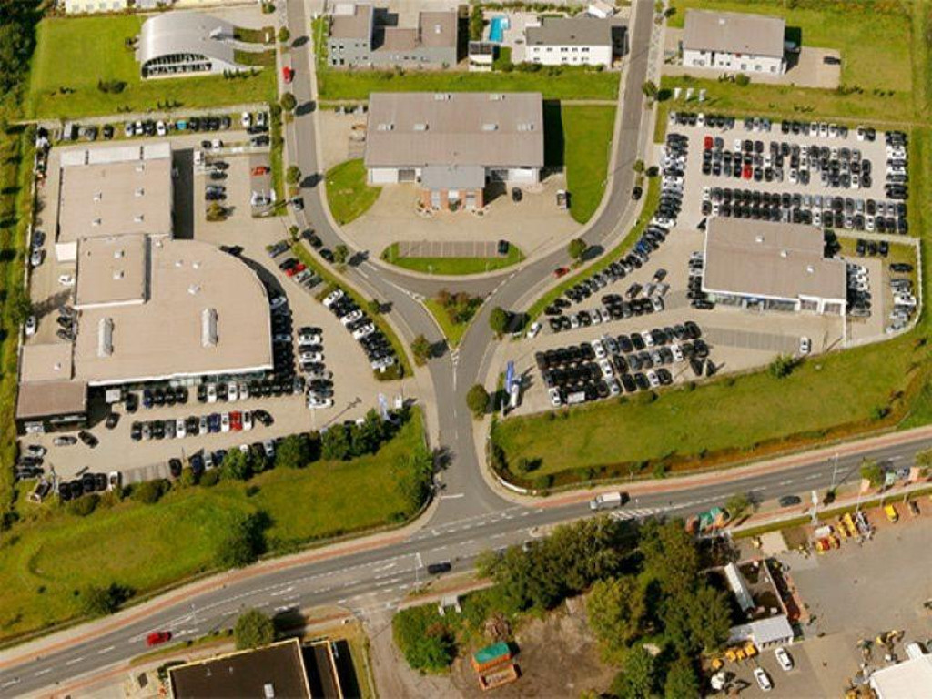 BMW M235