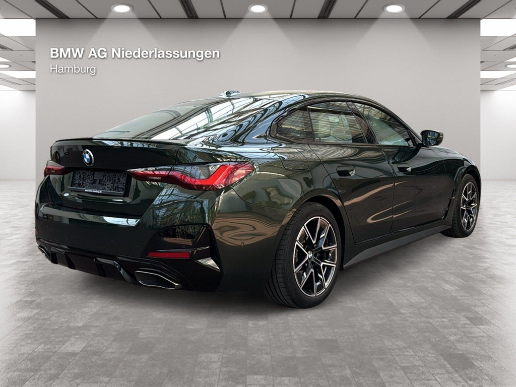BMW M440