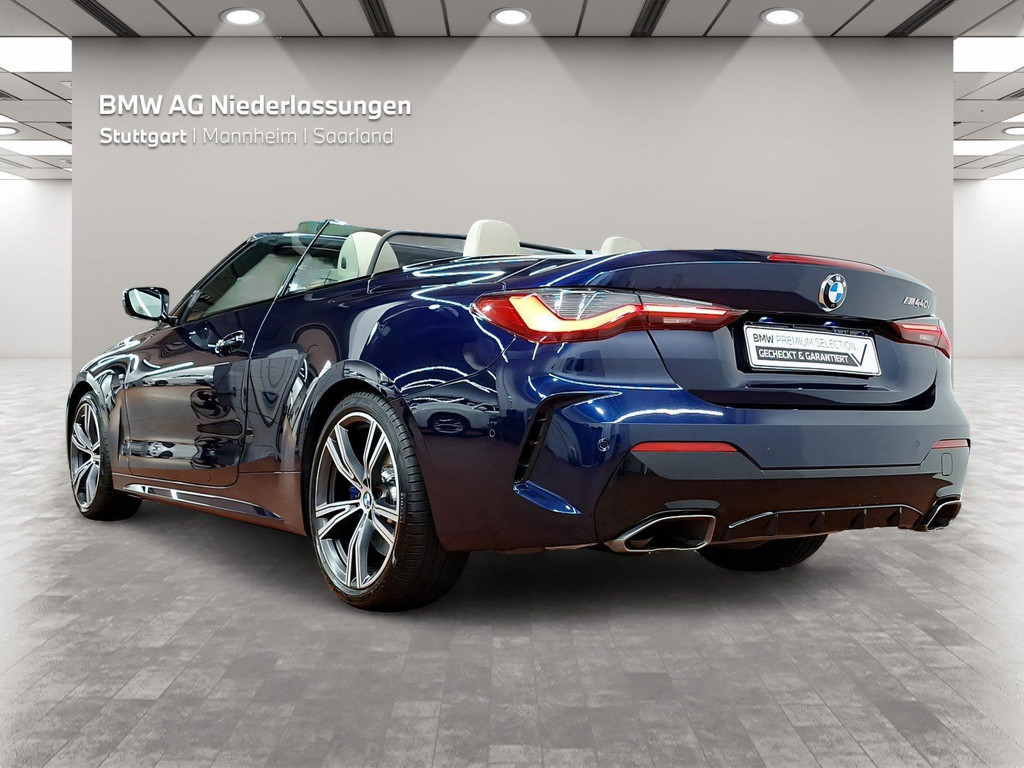 BMW M440