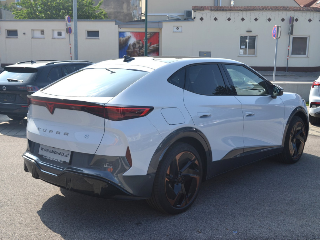 Cupra Tavascan