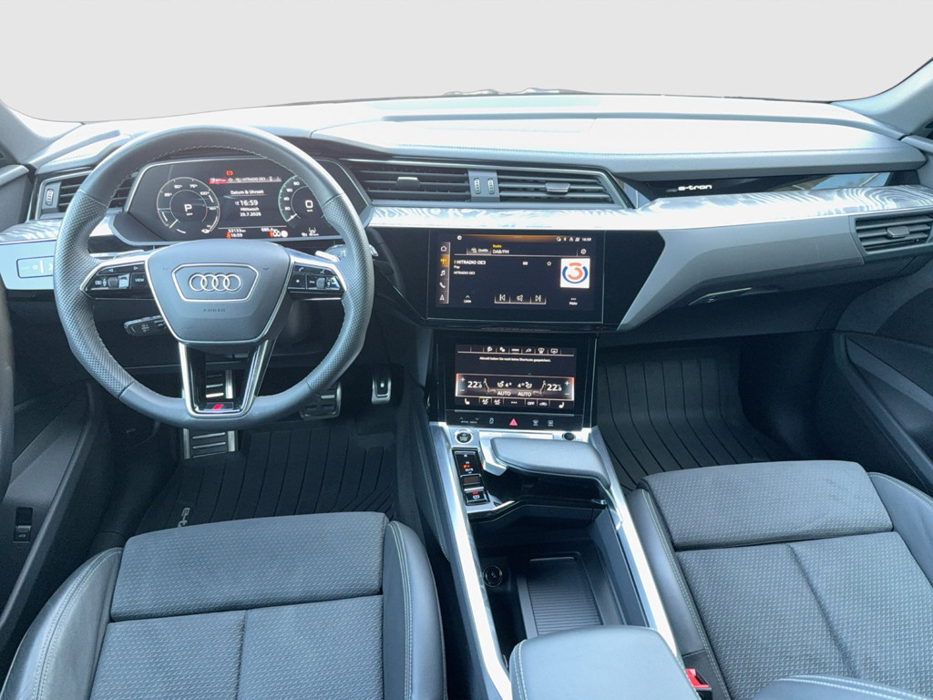 Audi Q8 e-tron