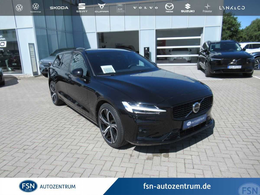 Volvo V60 Plus Dark