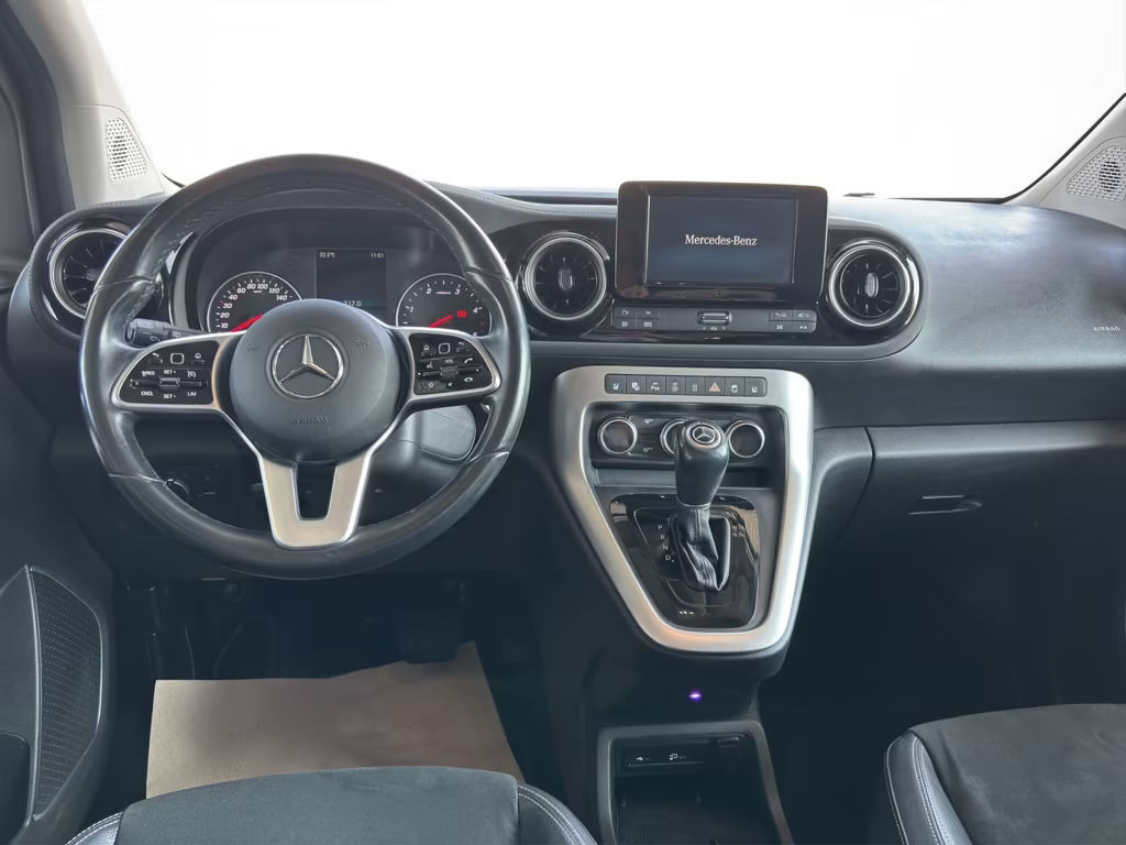 Mercedes-Benz T 180