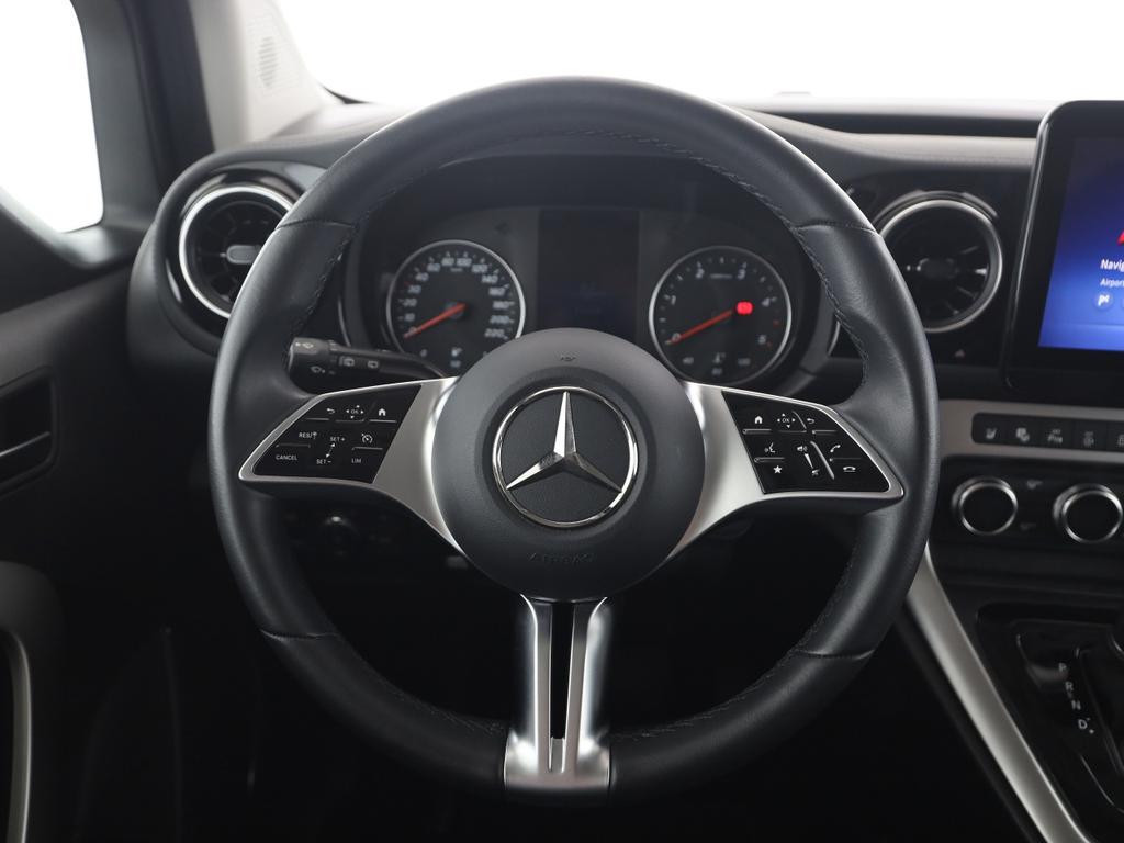 Mercedes-Benz T 180