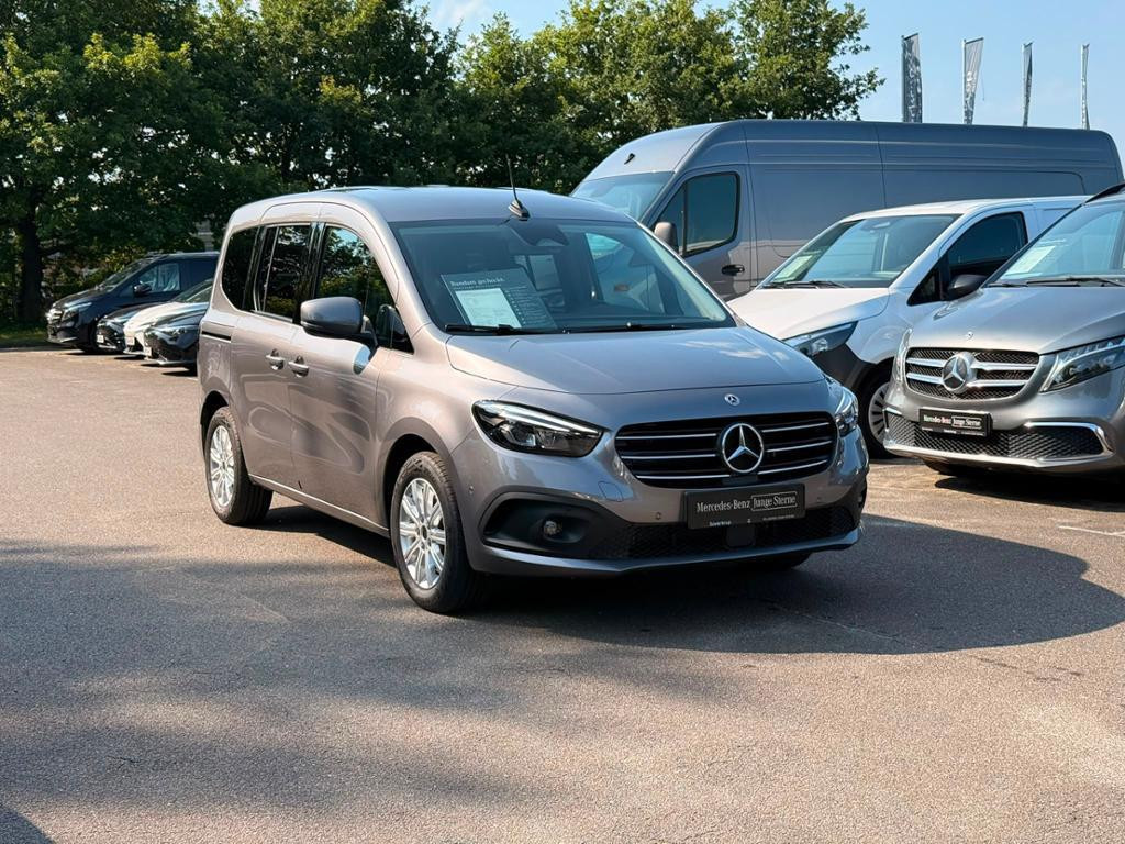 Mercedes-Benz T 180
