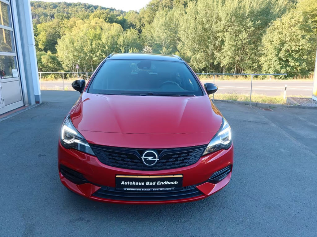 Opel Astra Sports Tourer Ultimate